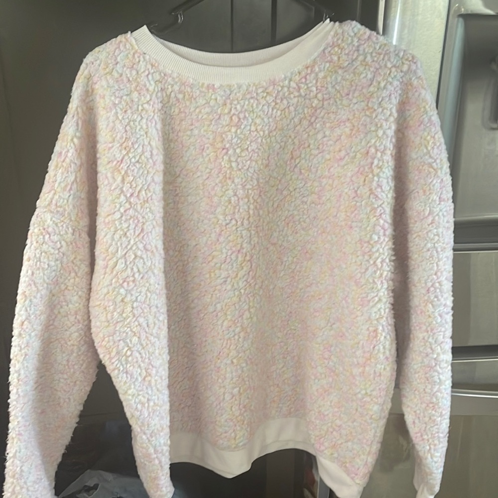 Sherpa sweatshirt barely worn